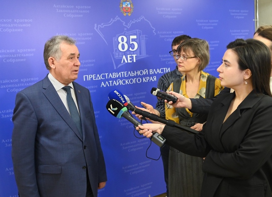 Алтайское законодательное собрание утвердило закон о бизнесе